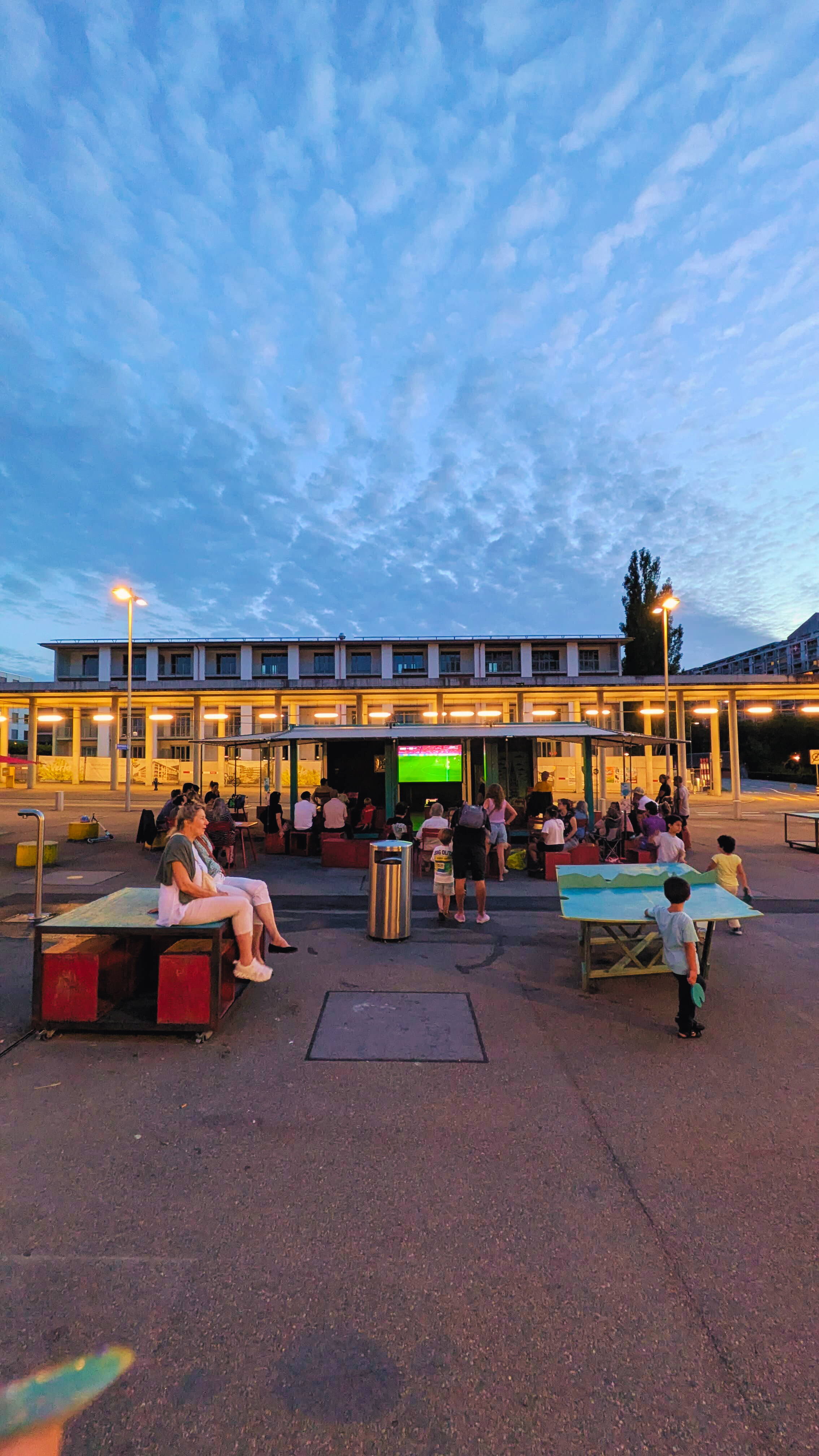 ansermetplatz_1.jpg ansermetplatz_1.jpg